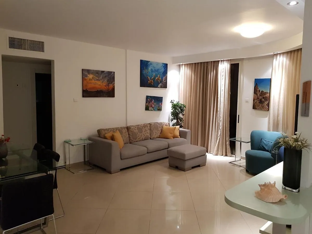 Apartment Luxury De Golf Top Class Apart Residence With Heated Pool On The Sea Eilat